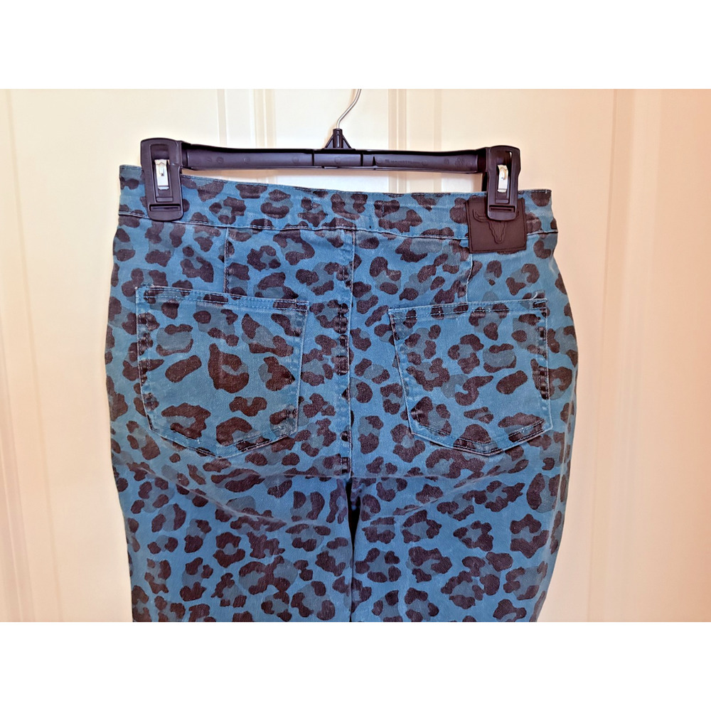 L&B Lucky & Blessed Flare Bell Bottom Leopard Animal Print Pants Size 4 Womens - Picture 5 of 6